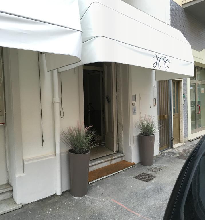 City Hotel 维亚雷焦 外观 照片